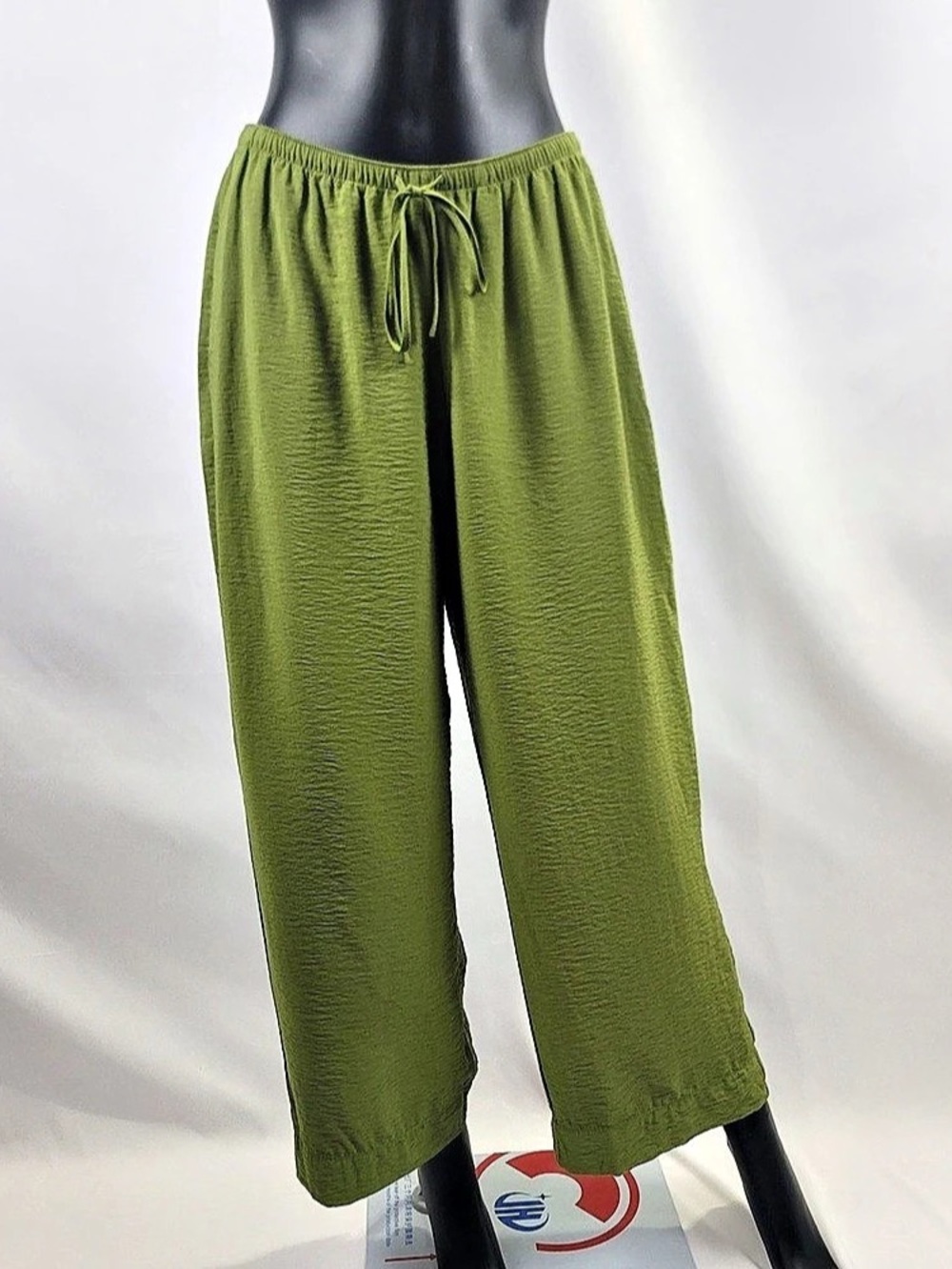 Size SS Abercrombie & Fitch Wide Leg Pants in Green Size Small Like New